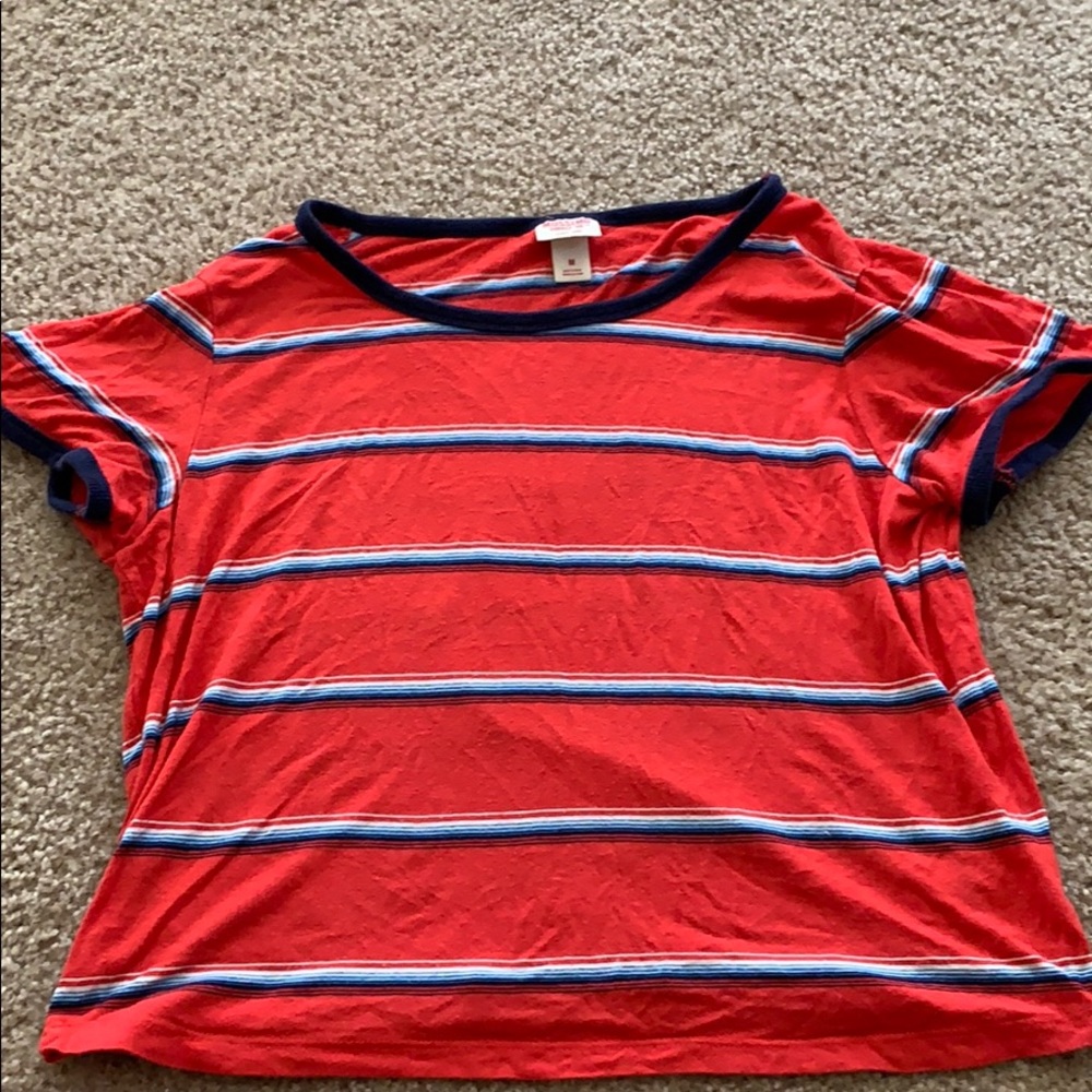 red striped tee shirt